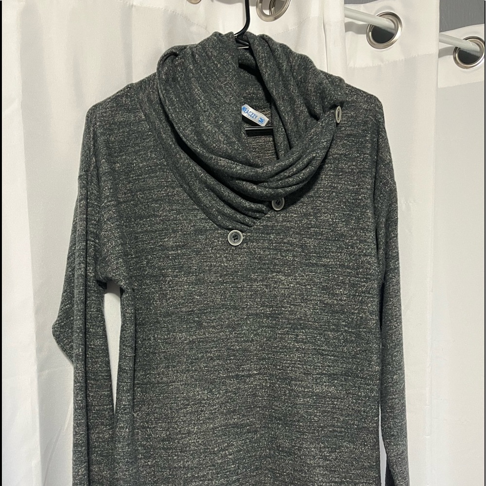 grey sweater